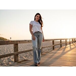 VNT Y2K Levi's Superlow Bootcut Jeans Light Wash Denim Women's Size 9 red tab